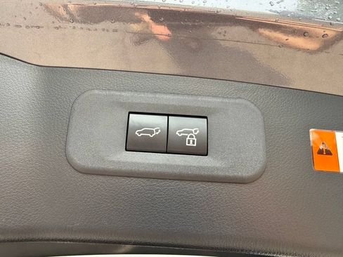 Used 2024 Lexus NX 350h AWD w/ Vision Package image 19