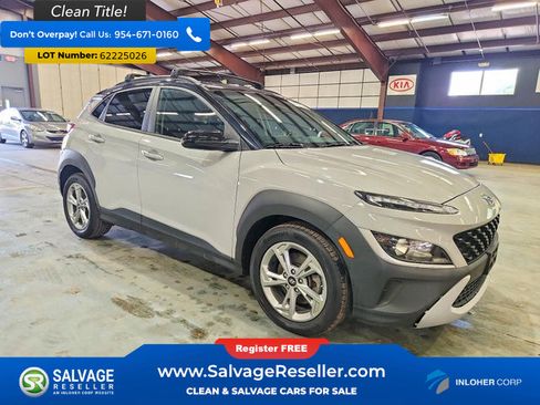 Used 2022 Hyundai Kona SEL AWD/4WD image 5