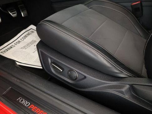 Used 2019 Ford Mustang Shelby GT350 w/ Technology Package image 9