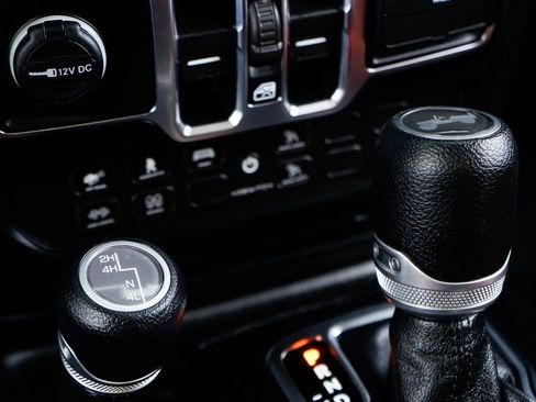 Used 2021 Jeep Wrangler Unlimited Sport image 31