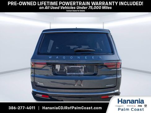 Used 2022 Jeep Wagoneer Series III w/ Flexible Seating Group AWD/4WD image 5