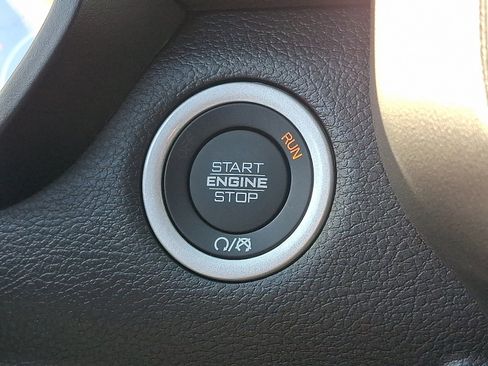 New 2025 RAM 1500 Tradesman image 18