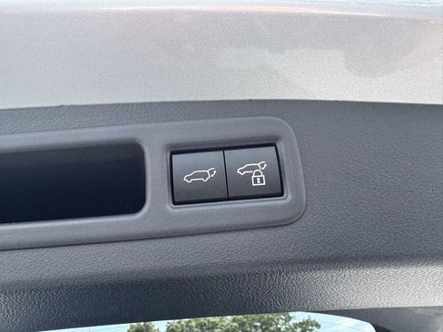 Used 2023 Lexus RX 350 Premium image 40