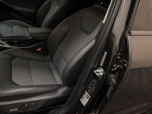 Certified 2024 Kia Niro EX Touring image 10