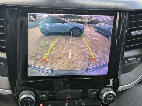 Used 2021 RAM 1500 Big Horn image 24