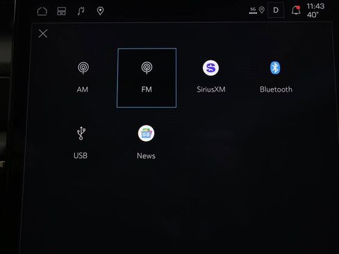 Used 2026 GMC Yukon Denali w/ Sun & Power Step Package image 27