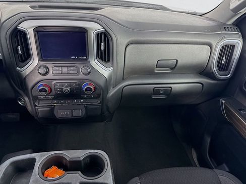 Used 2021 Chevrolet Silverado 1500 LT image 23