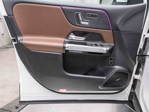 Certified 2021 Mercedes-Benz GLB 250 image 23