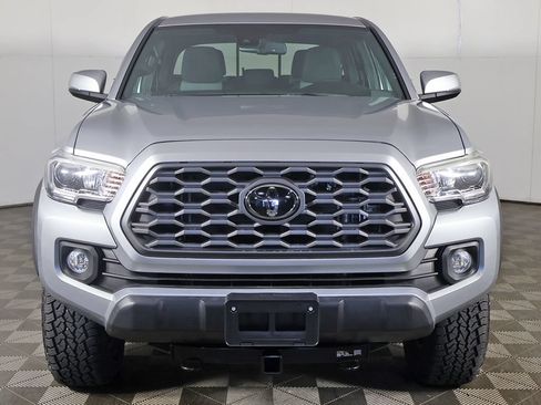 Used 2022 Toyota Tacoma TRD Off-Road AWD/4WD image 8