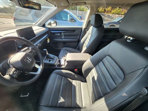 Used 2026 Honda CR-V EX-L image 10