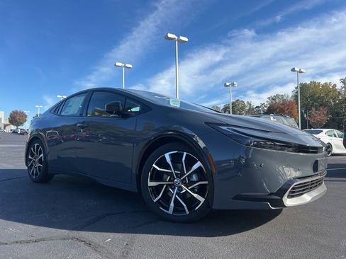 New 2026 Toyota Prius Plug-In Hybrid image 3