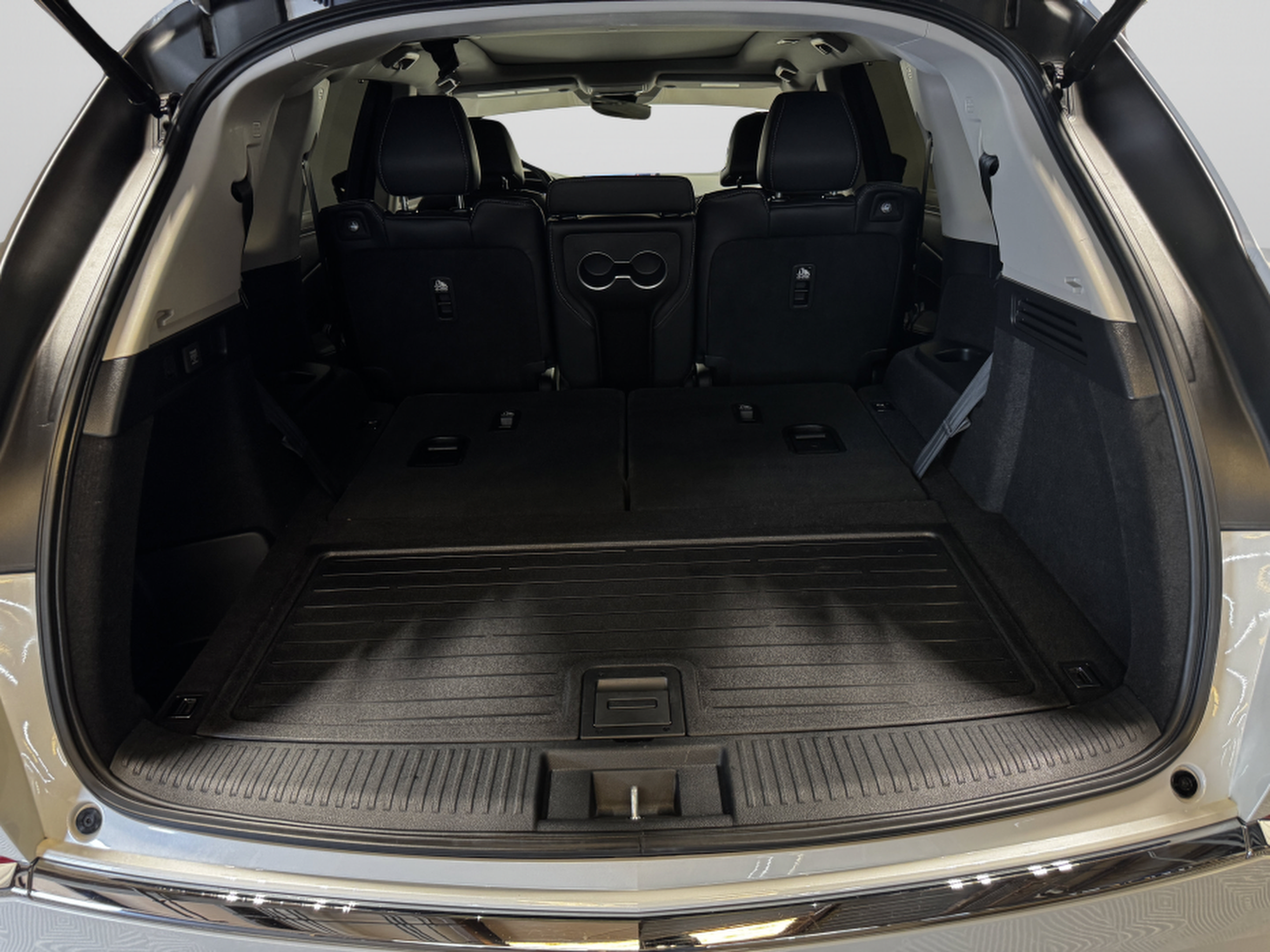 Certified 2024 Acura MDX w/ Technology Package FWD image 39