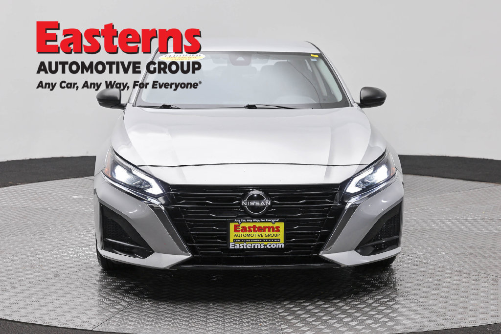 Used 2024 Nissan Altima 2.5 S FWD image 3