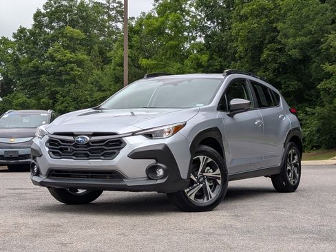 Used 2024 Subaru Crosstrek 2.0i Premium AWD/4WD image 4
