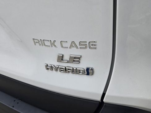 Used 2023 Toyota RAV4 LE image 15