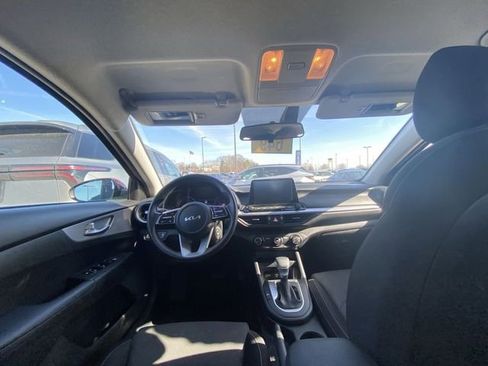 Used 2023 Kia Forte LXS image 6