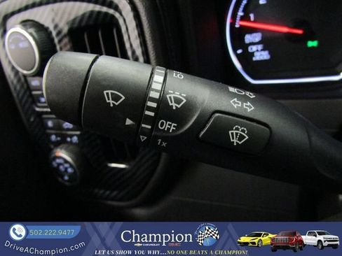 Used 2020 Chevrolet Silverado 1500 LT Trail Boss w/ Midnight Edition AWD/4WD image 33