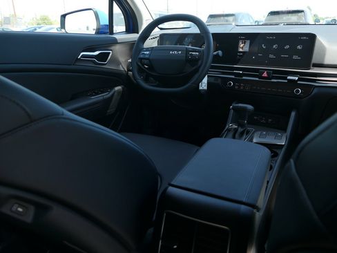 New 2026 Kia Sportage EX FWD image 26