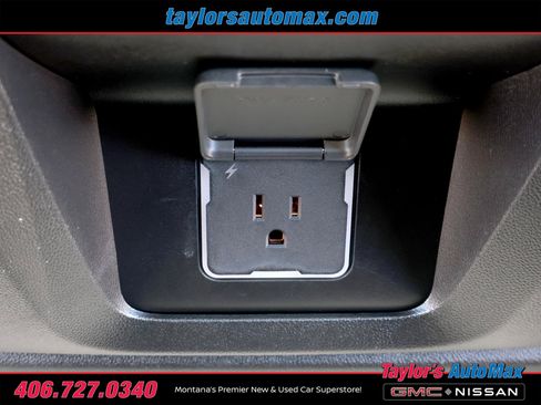Used 2023 GMC Yukon Denali AWD/4WD image 42