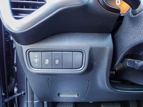 Used 2023 Kia Soul LX w/ Option Group 015 image 17