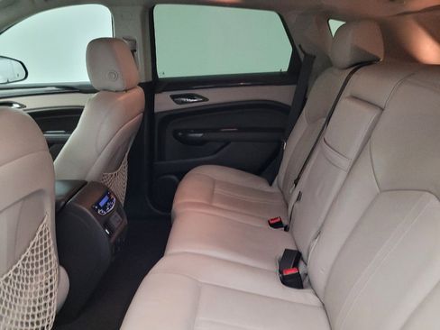 Used 2016 Cadillac SRX Premium image 18