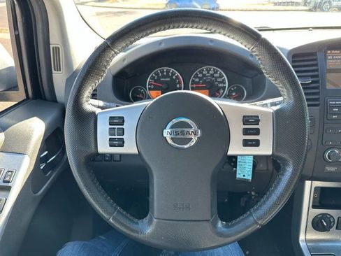 Used 2012 Nissan Pathfinder SV image 17