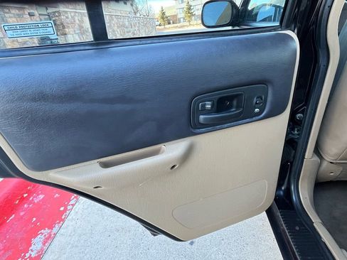 Used 2000 Jeep Cherokee Sport image 18