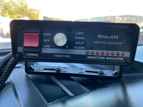 Used 2012 Ford F550 2WD Regular Cab Super Duty w/ XL Value Pkg image 16