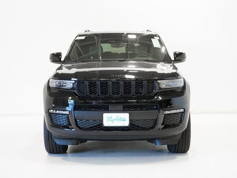 New 2025 Jeep Grand Cherokee L Limited image 3