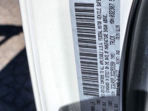 Used 2016 RAM 2500 Limited image 24