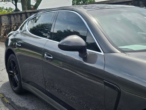 Used 2013 Porsche Panamera S RWD image 18