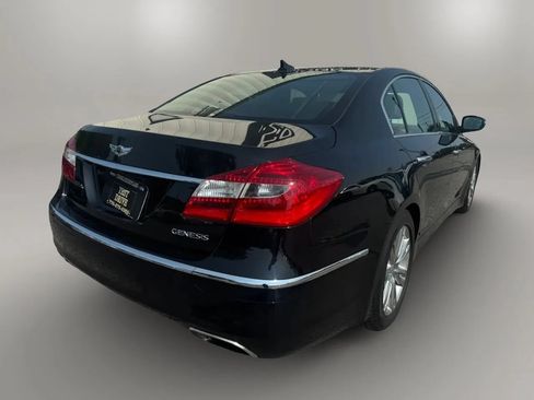 Used 2014 Hyundai Genesis 3.8 w/ Premium Package 02 RWD image 9