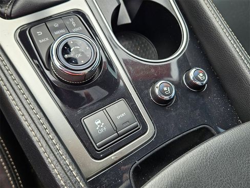 Used 2023 Nissan Maxima Platinum w/ Sport Mat Group image 23