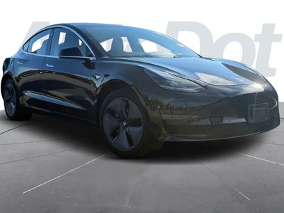 Used 2019 Tesla Model 3 Standard Range Plus
