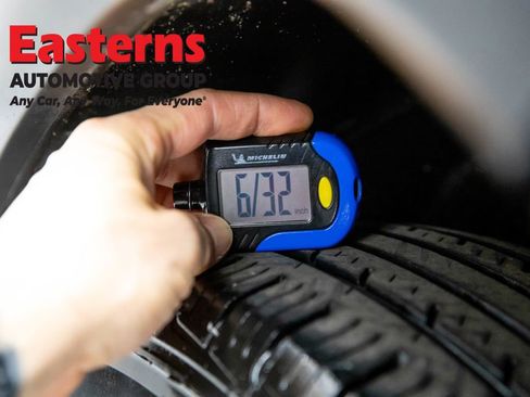 Used 2023 Jeep Compass Trailhawk image 43