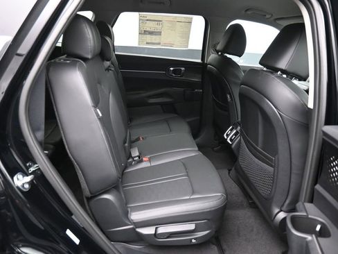 New 2026 Kia Sorento EX AWD/4WD image 25