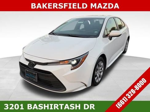 Used 2023 Toyota Corolla LE image 1