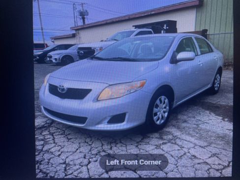 Used 2009 Toyota Corolla LE FWD image 1