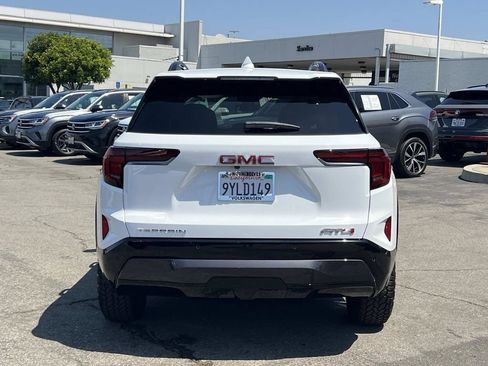 Used 2026 GMC Terrain AT4 AWD/4WD image 24