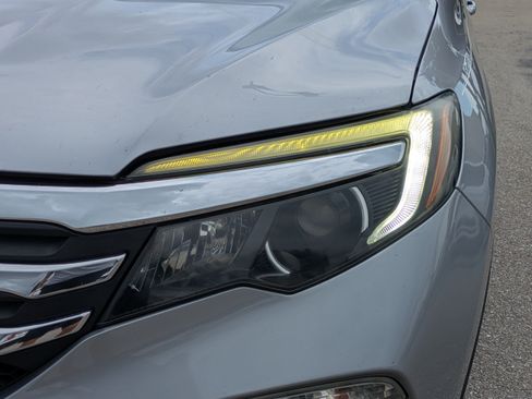 Used 2016 Honda Pilot EX-L image 10