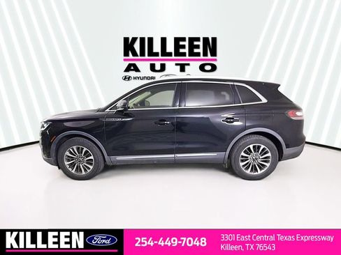 Used 2020 Lincoln Nautilus FWD w/ Equipment Group 101A image 4
