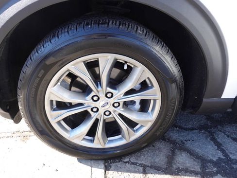 Used 2020 Ford Explorer Limited image 65