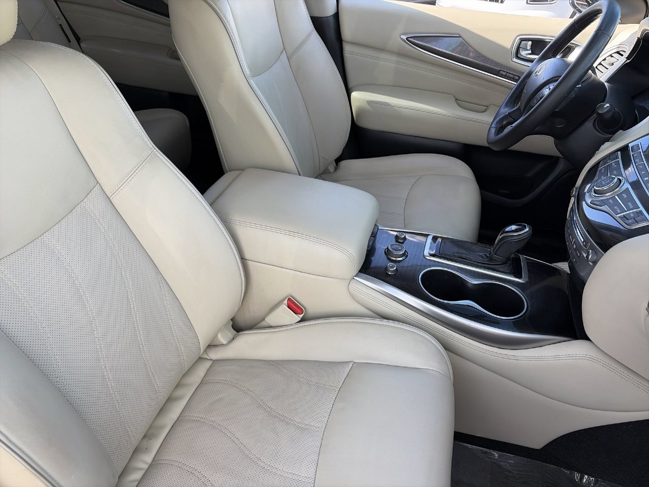 Used 2018 INFINITI QX60 FWD w/ Premium Plus Package image 10