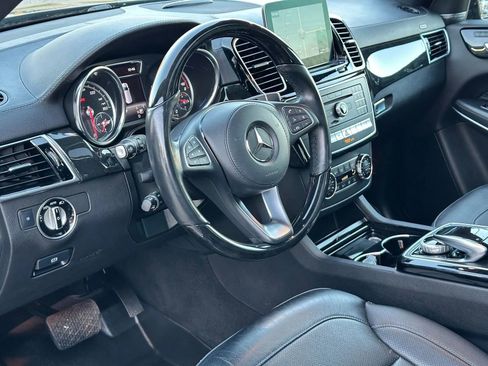 Used 2019 Mercedes-Benz GLS 550 4MATIC w/ Driver Assistance Package image 10