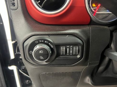 Used 2020 Jeep Gladiator Rubicon w/ Dual Top Group image 19