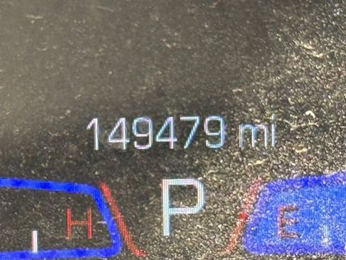 Used 2019 Chrysler 300 Limited AWD/4WD image 18
