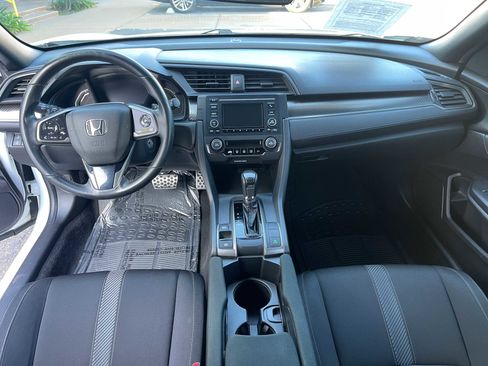 Used 2019 Honda Civic Sport image 12