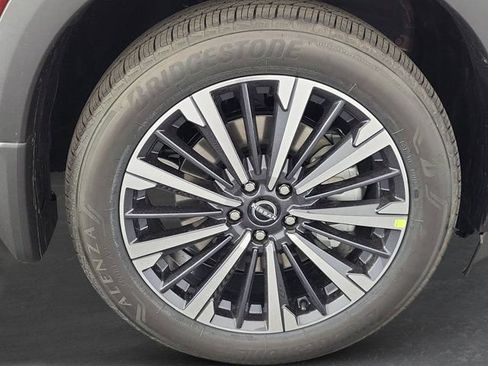 New 2026 Nissan Pathfinder Platinum AWD/4WD image 10