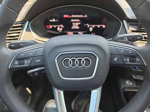 Used 2024 Audi Q5 2.0T Premium Plus w/ Premium Plus Package AWD/4WD image 16