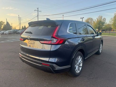 Used 2025 Honda CR-V EX-L image 4